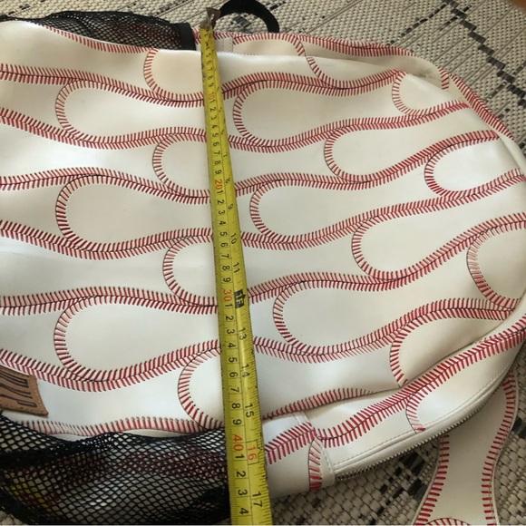 MVP Baseball Backpack - Picture 7 of 12